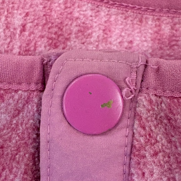 Hanna Andersson Pink Button Fleece - Picture 4 of 4